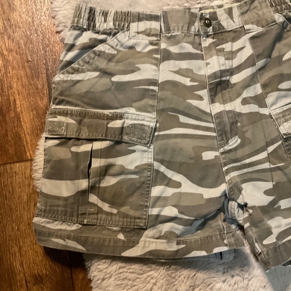 Cabelas‎ Camo Shorts Size 38 Men's Cargo Cotton 5" Inseam Pull On - Picture 2 of 9